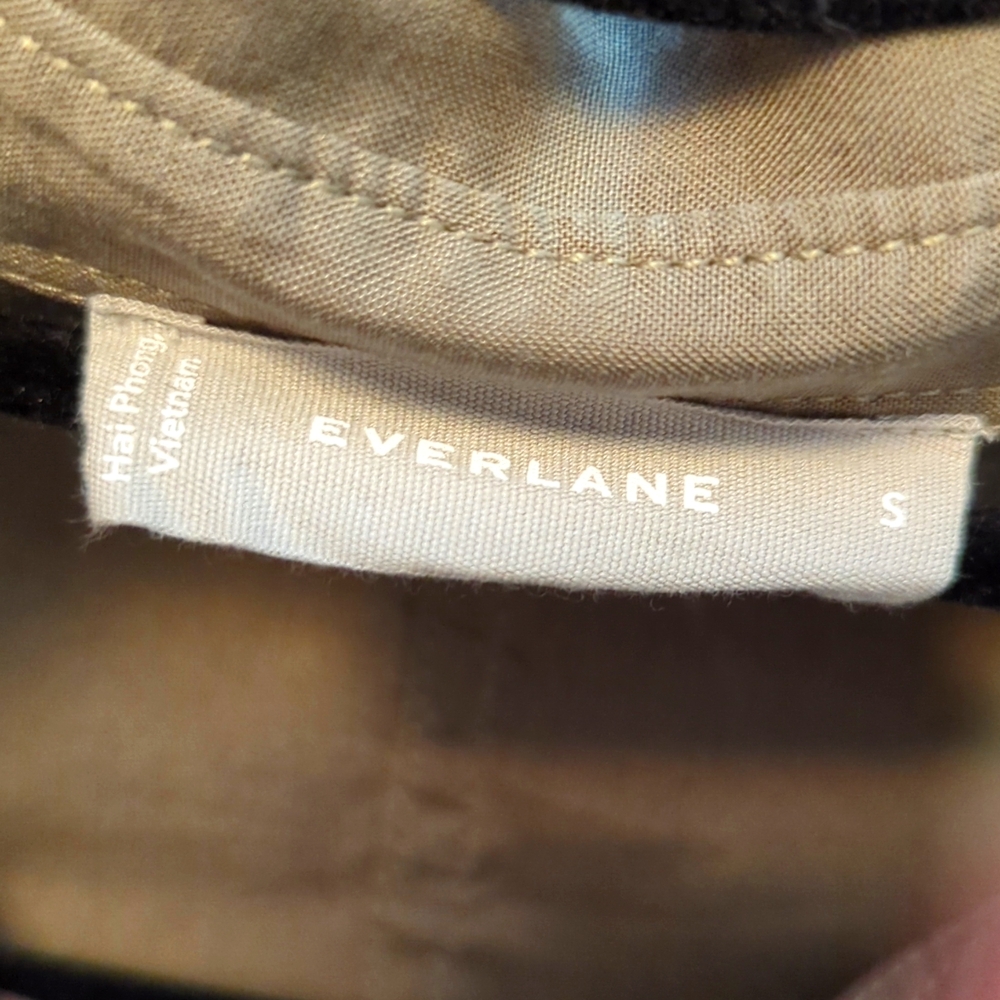 Everlane Drapey Square S - Picture 4 of 6